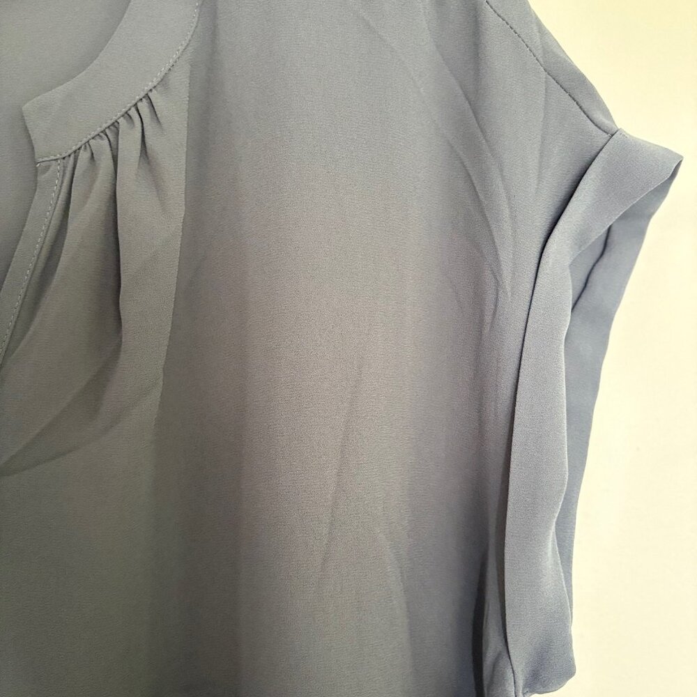 Philosophy Women's Cuffed Sleeve Grey Top Large NEW - Picture 6 of 6